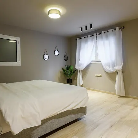 Louloudis Complex Apartamento