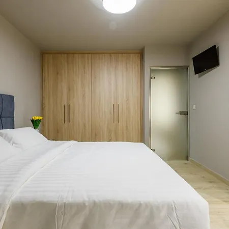 Апартаменты Louloudis Complex