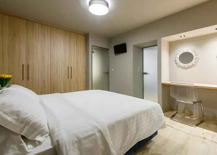 Louloudis Complex * Limenas (Thasos)