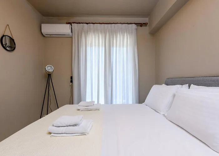 Louloudis Complex Apartment