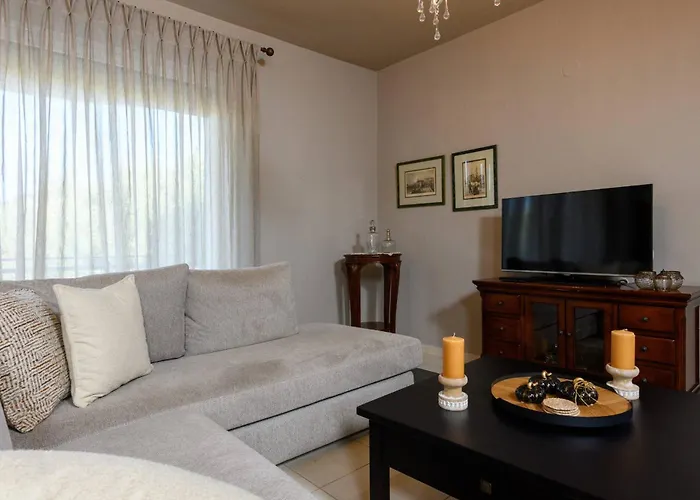 Louloudis Complex * Limenas (Thasos)